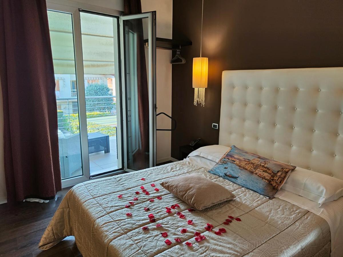 Hotel In - Lounge Room Cazzago  Dış mekan fotoğraf