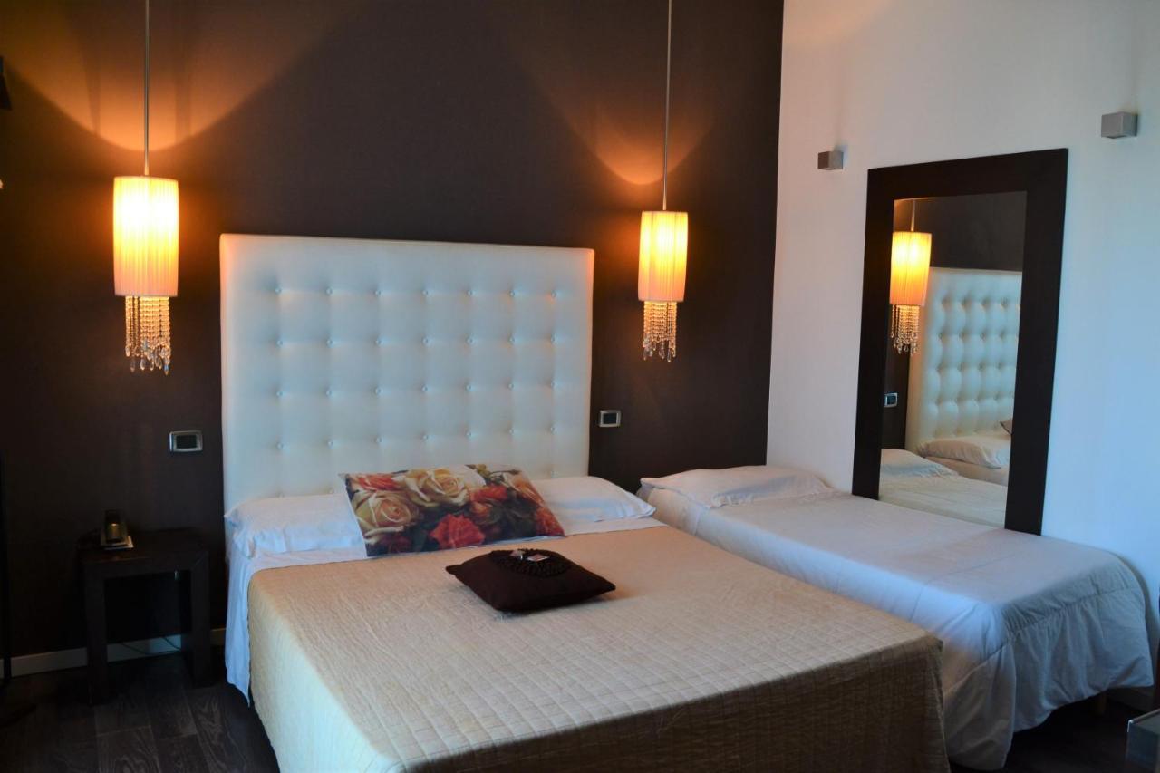Hotel In - Lounge Room Cazzago  Dış mekan fotoğraf